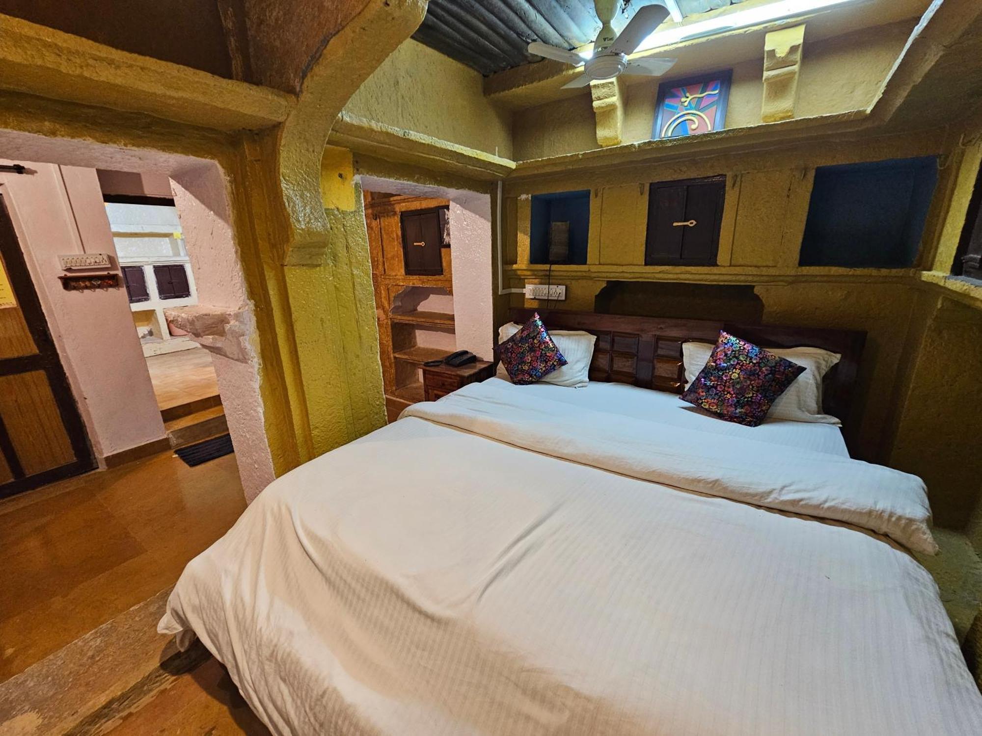 Desert Haveli Guest House Jaisalmer Bilik gambar
